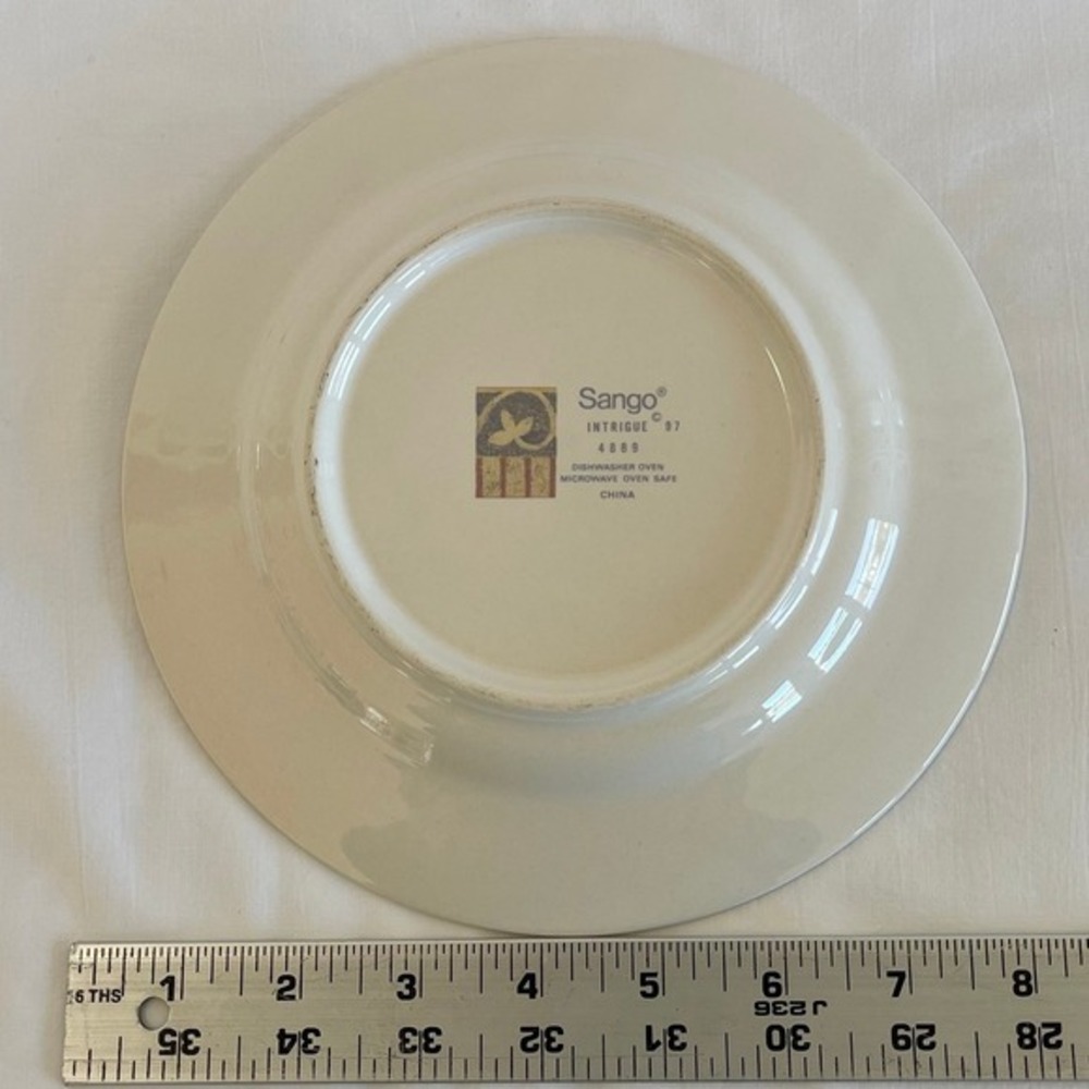 Sango Intrigue 4889 Dinner Plate Green Terracotta Scroll Vine Stoneware 10.75" - Picture 3 of 3